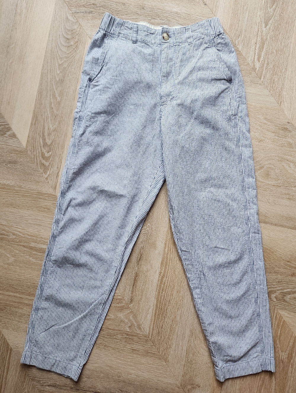 Linen Cotton Tapered Pants by Uniqlo